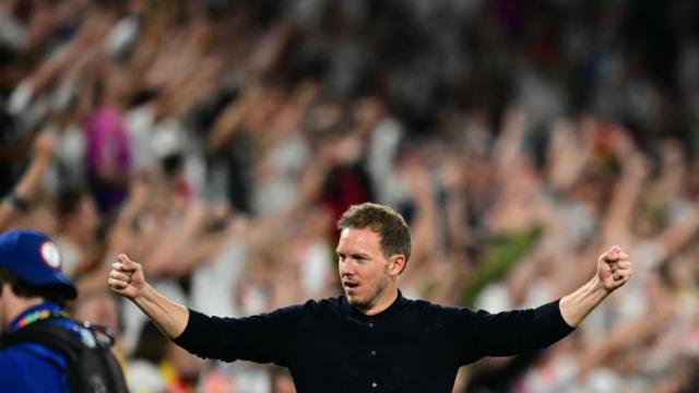 开奖历史记录-纳帅：不该用力过度，要控好球 京多安：有点走运